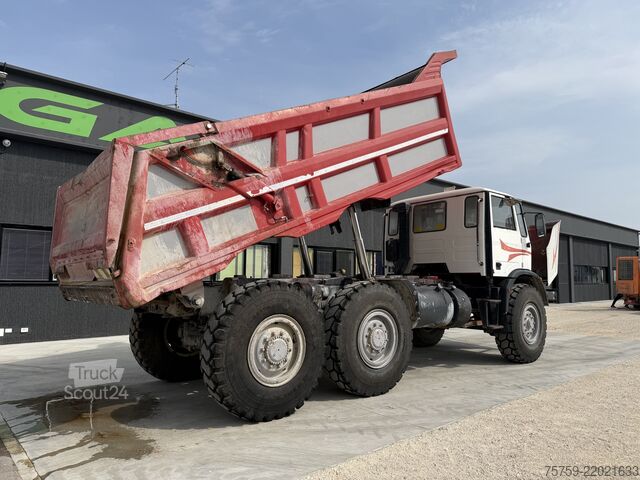 самосвален камион Perlini 131/33 Dumper 6x4