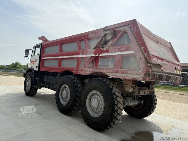 самосвален камион Perlini 131/33 Dumper 6x4
