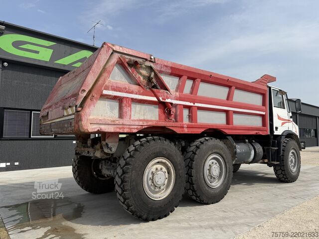 самосвален камион Perlini 131/33 Dumper 6x4