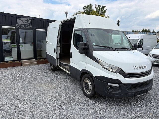 Kombi s vysokou strechou IVECO DAILY 35S14       L2H2 Automaat Euro6