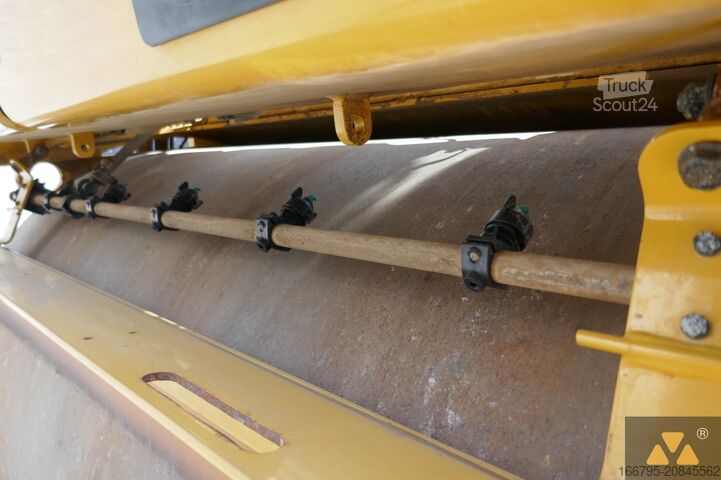 Tandemrol Caterpillar CB10