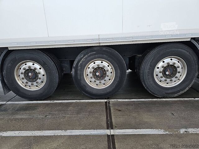 Refrigerated/frozen transport KOGEL S24