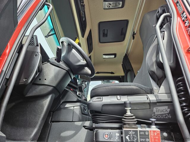 Trojstranný sklápací nákladný automobil Mercedes-Benz Arocs 2658 LK 6x4 Bordmatik