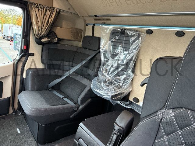 Standard nyergesvontató Mercedes-Benz Actros 1851 LS 4x2 SoloStar Giga Retarder Standkli