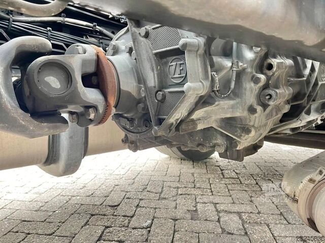 DAF XF 530, rok výroby 11/2018, Superspace, PARK CLIMA, lednička, VE VÝBORNÉM STAVU! MVI2178 DAF XF 530      Bj  11/2018 ,  Superspace, PARK CLI...