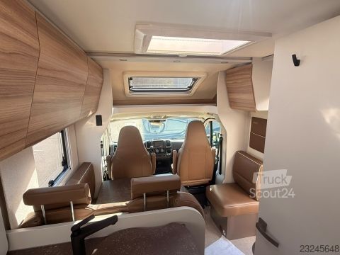 Полуинтегрированный автодом Bürstner B66 690 TD