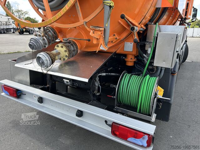 Suction/Flusher vehicle MAN TGS 26.320 6X2 Saug-Druck Spüler