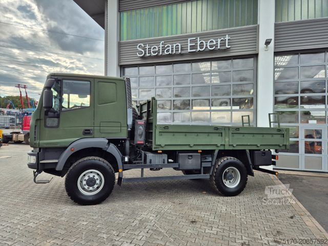 Flatbed truck IVECO Eurocargo ML100E22WM-BW 4x4 Pritsche L-Haus Bett