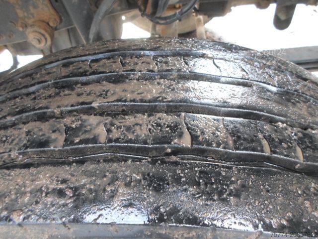 Tipper truck MERCEDES-BENZ 1833 K/ Kran ATLAS/ 105000 KM