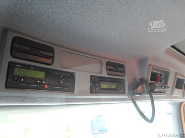 Tipper truck MERCEDES-BENZ 1833 K/ Kran ATLAS/ 105000 KM