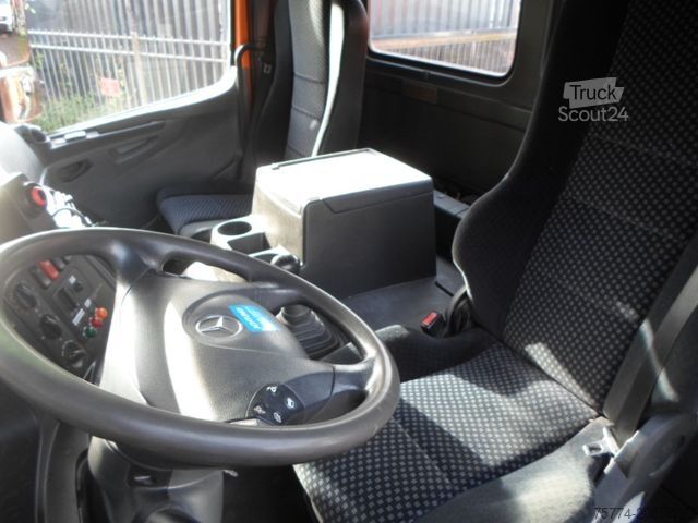 Tipper truck MERCEDES-BENZ 1833 K/ Kran ATLAS/ 105000 KM