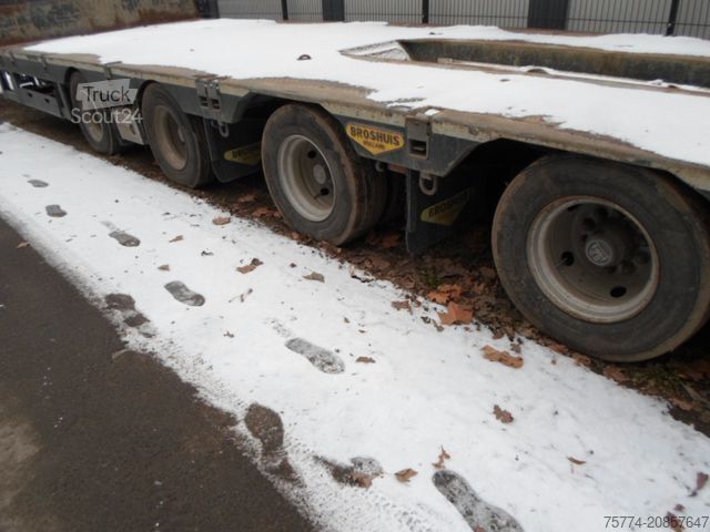 Semirremolque de plataforma baja BROSHUIS 4 AOU-23-48 SL/ TELE 3000 mm ausziehbar !