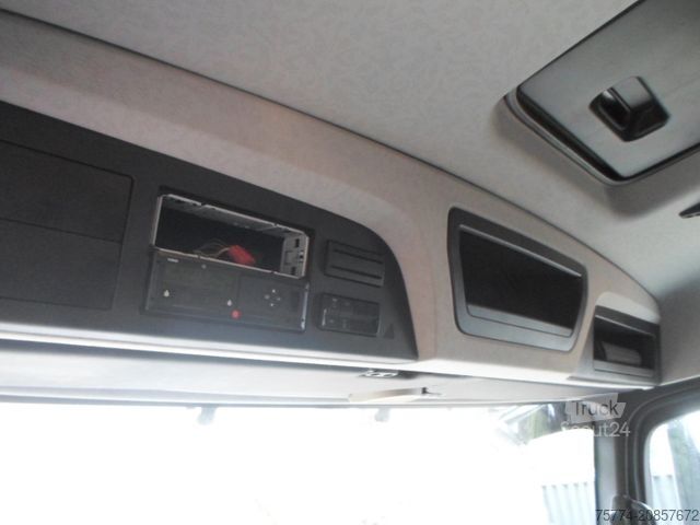 Camión con caja móvil MERCEDES-BENZ 2545/ 6x2