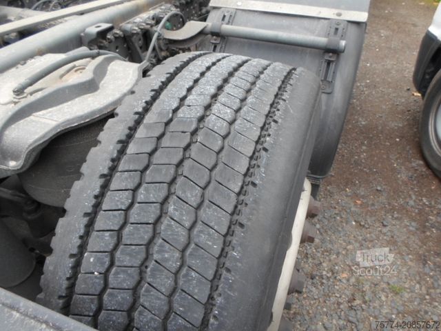 Camión con caja móvil MERCEDES-BENZ 2545/ 6x2