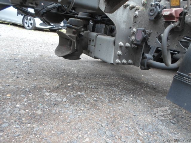 Camión con caja móvil MERCEDES-BENZ 2545/ 6x2