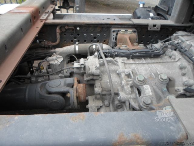 Camión con caja móvil MERCEDES-BENZ 2545/ 6x2