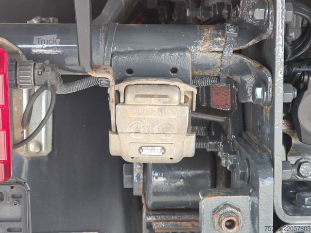 Autocamion basculant tridirecțional MERCEDES-BENZ ACTROS 1841 * 4X4-HYDRO * BORDMATIK *  MEILER