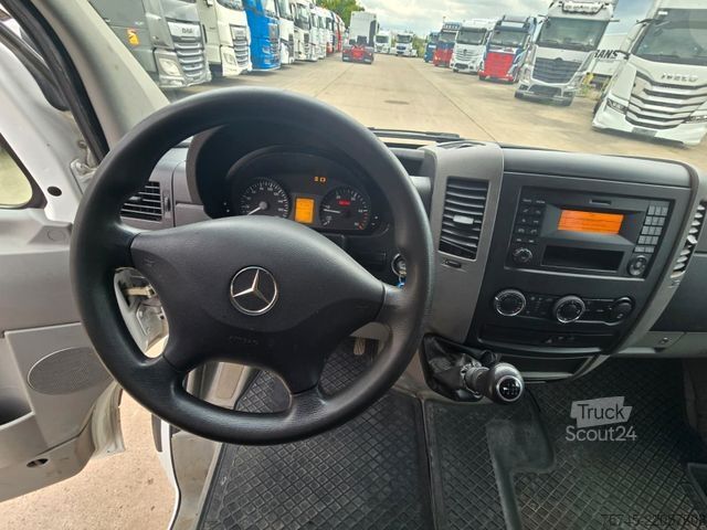Autoutilitară basculantă MERCEDES-BENZ SPRINTER 316 CDI*DOKA*DREISEITENKIPPER * KLIMA *
