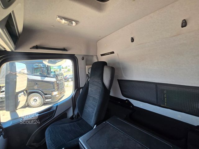 Standard SZM MERCEDES-BENZ ANTOS 1840 * ACC * ADR * ALCOA * RETARDER *KLIMA