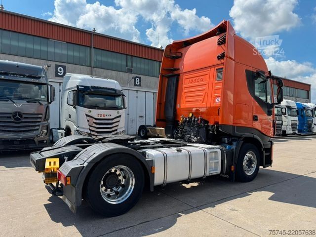 Standardni vlačilec IVECO STRALIS 460 * HI-WAY * RETARDER*ALCOA*STANDKLIMA