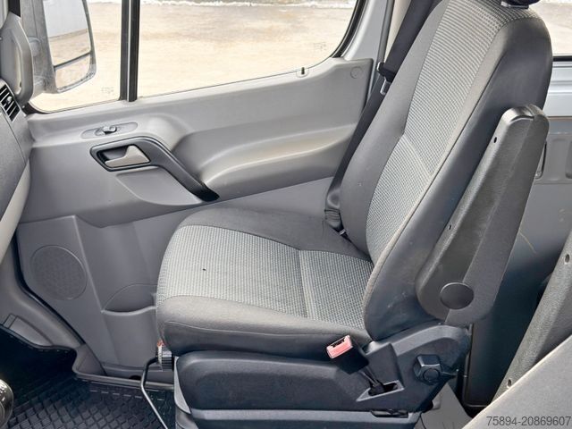 Kamyon üstü vinçli panelvan MERCEDES-BENZ Sprinter 519 CDI * 4x4 * TOP