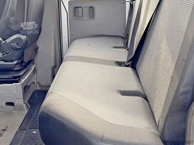 Kamyon üstü vinçli panelvan MERCEDES-BENZ Sprinter 519 CDI * 4x4 * TOP