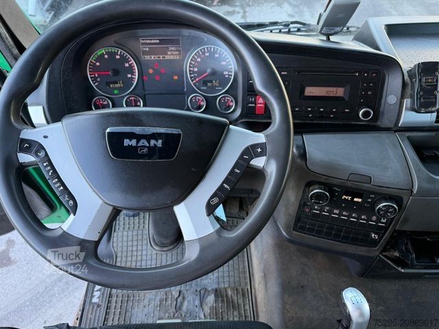 Faházszállító teherautó MAN TGS 26.440 6x4 Kurzholzzug Palfinger SägeGreifer