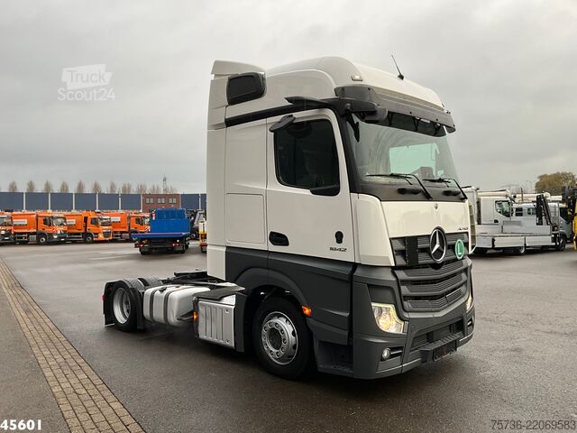 Estándar-SZM Mercedes-Benz Actros 1842 Mega GigaSpace MirrorCam