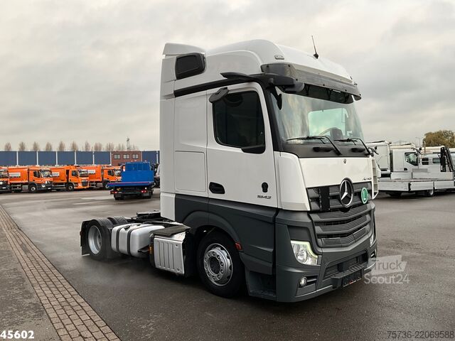 Estándar-SZM Mercedes-Benz Actros 1842 Mega GigaSpace MirrorCam