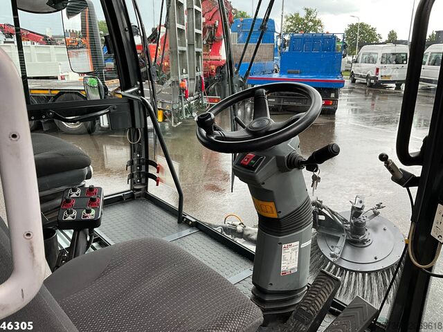 Kamionska čistilica Schmidt Cleango 500 Compact Euro 6 with 3-rd brush