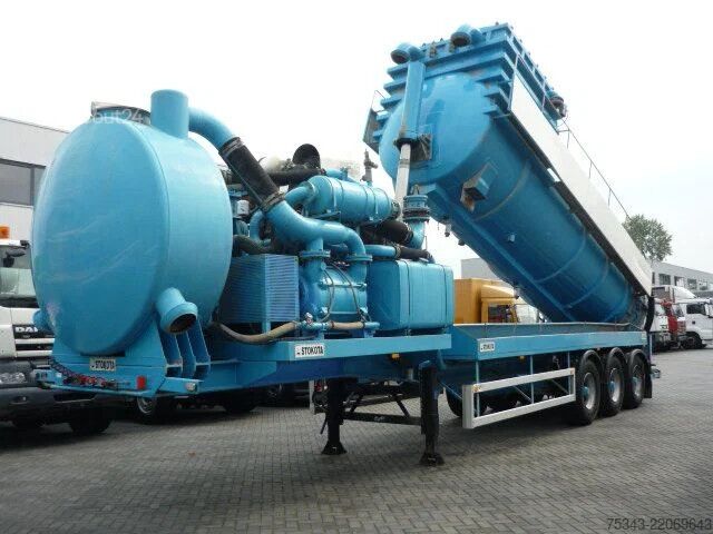 Suction vehicle Royen Ipsam Droge stoffen zuiger/Sucking and blowing ...