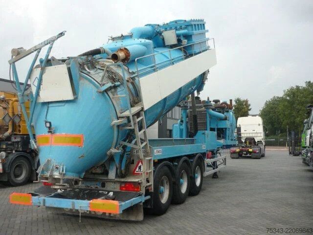 Suction vehicle Royen Ipsam Droge stoffen zuiger/Sucking and blowing ...
