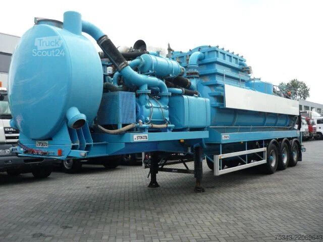 Suction vehicle Royen Ipsam Droge stoffen zuiger/Sucking and blowing ...