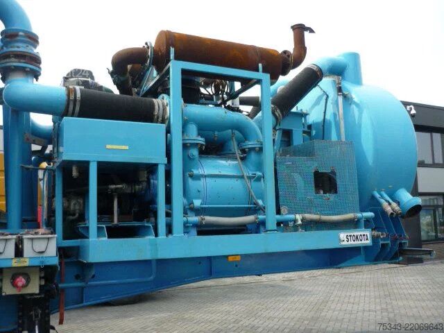 Suction vehicle Royen Ipsam Droge stoffen zuiger/Sucking and blowing ...