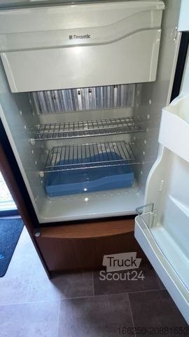 Bivalnik BÜRSTNER Averso Plus 410 TS Mover , Auto-Satantenne, TV