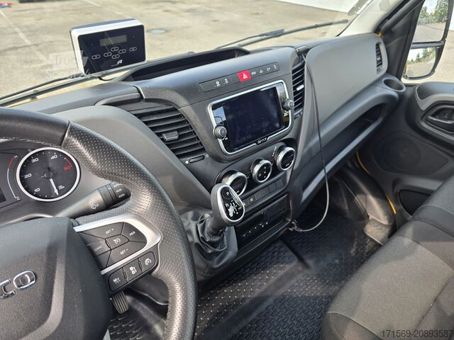 Tovornjak za prevoz avtomobilov Iveco Daily 3.0 Abschleppwagen + Anhänger, BFZ