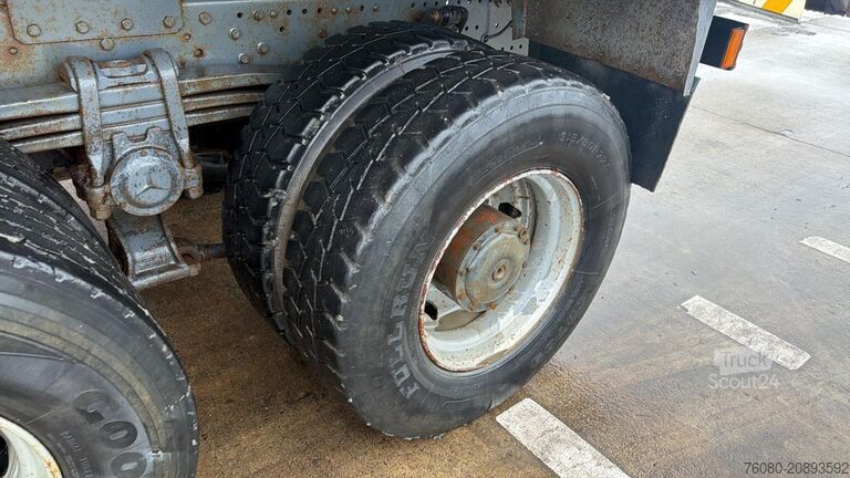 Kipper Mercedes-Benz Actros 3235 (TAMBOURS / 8X4 / LAMES / GRAND PON...