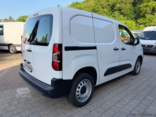 Furgone PEUGEOT Partner 1,5 DIESEL Premium Kasten Tempomat A/C
