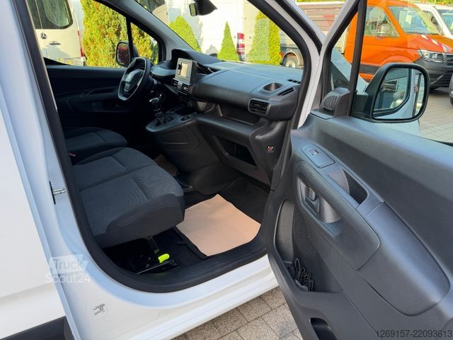 Furgone PEUGEOT Partner 1,5 DIESEL Premium Kasten Tempomat A/C