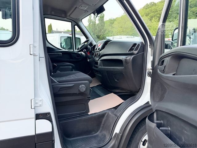 Autoutilitară basculantă IVECO Daily DOKA 3,5t Kipper 35C140 *AHK 3,5t *
