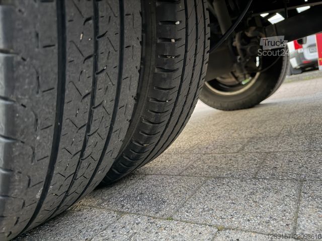 Autoutilitară basculantă IVECO Daily DOKA 3,5t Kipper 35C140 *AHK 3,5t *