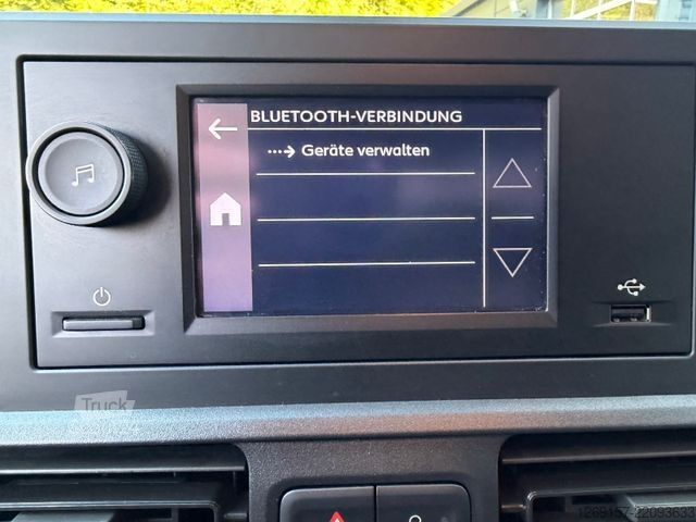Furgone PEUGEOT Partner 1,5 DIESEL Premium Kasten Tempomat A/C