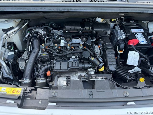 Furgone PEUGEOT Partner 1,5 DIESEL Premium Kasten Tempomat A/C