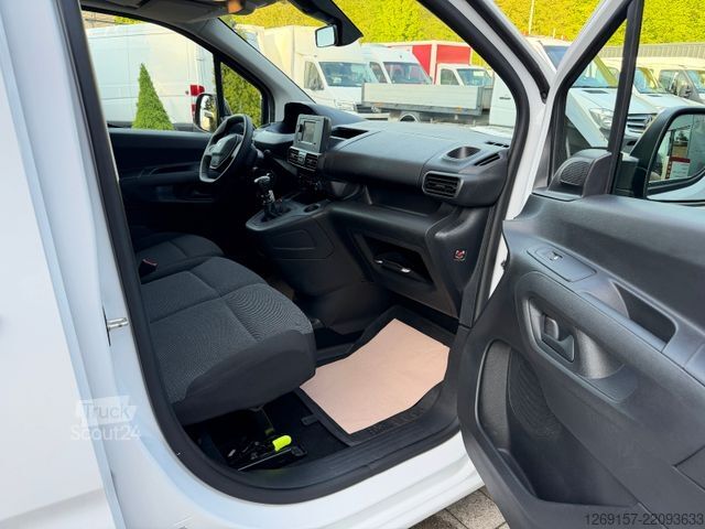 Furgone PEUGEOT Partner 1,5 DIESEL Premium Kasten Tempomat A/C