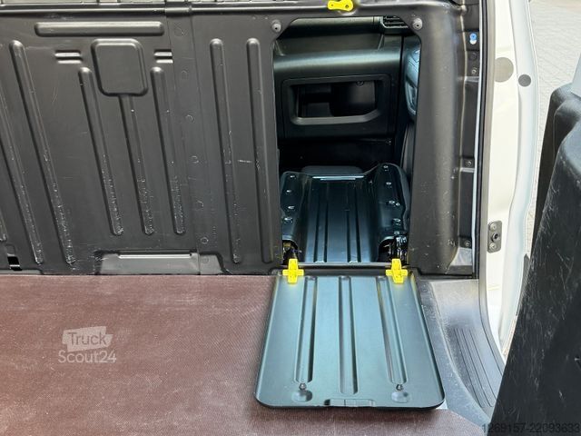Furgone PEUGEOT Partner 1,5 DIESEL Premium Kasten Tempomat A/C