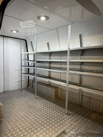 Jääkaappikorinen pakettiauto MERCEDES-BENZ Sprinter 316 L2 H2 Kerstner Fahrt+Standkühlung