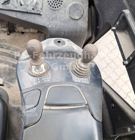 Frontlastare truck LINDE H35D-02 EVO*Zinkenversteller
