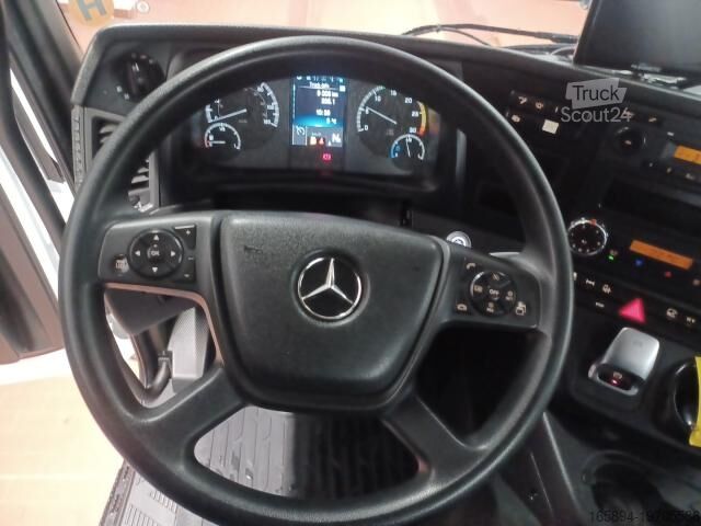 Camión con caja móvil Mercedes-Benz Antos 1824 L BDF