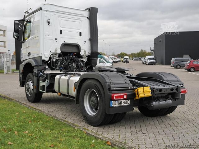 Standard dragbil Mercedes-Benz Arocs 1846 LS LED KlimaA Navi AUT Luft NA Kam.