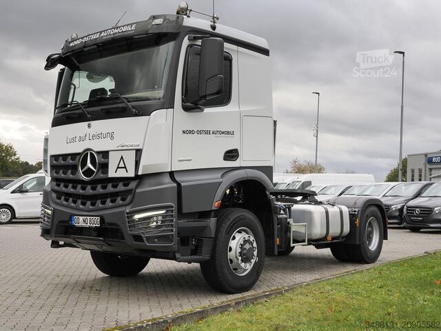 Standard dragbil Mercedes-Benz Arocs 1846 LS LED KlimaA Navi AUT Luft NA Kam.